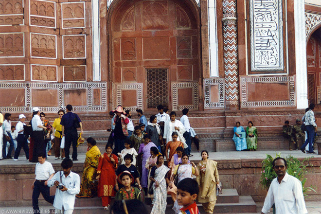 Crowd at Taj Mahal