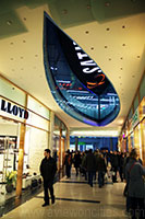 Walkway towards Hopland, Stadsfeestzaal shopping center, Antwerp