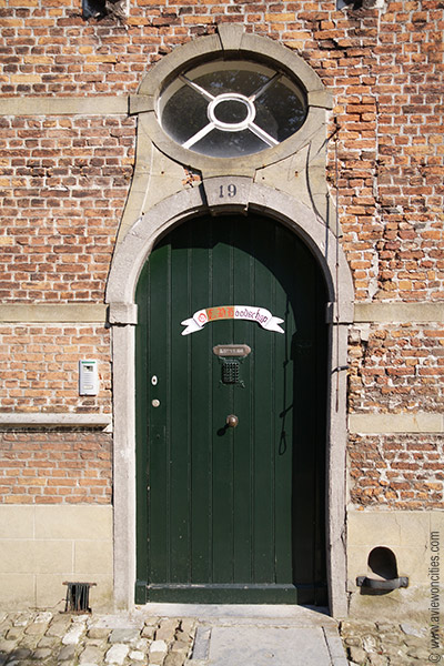 Beguinage door