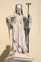 Standbeeld van patriarch Gregorius V, Universiteit van Athene