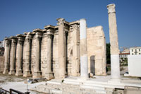 Buitenmuur van de Bibliotheek van Hadrianus in Athene