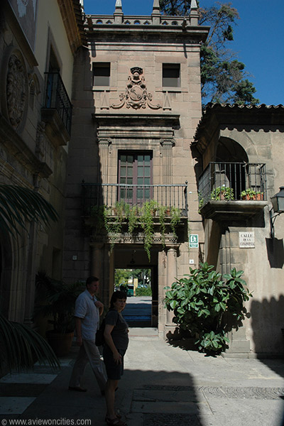 Calle de la Conqvista, Poble Espanyol