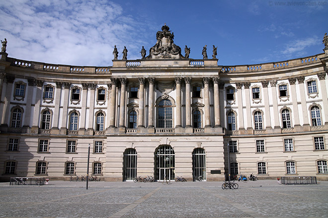 Alte Bibliothek, Bebelplatz