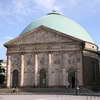 St.-Hedwigs-Kathedrale, Bebelplatz