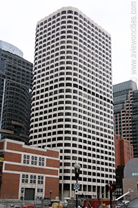 Keystone building