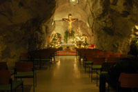 Gottesdienstsaal, Höhlenkirche, Budapest