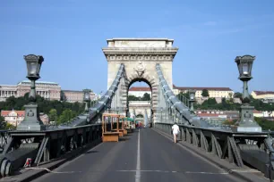 Chain Bridge seen towards Buda Hill