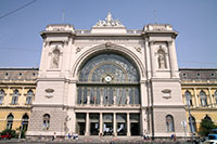 Fassade des Ostbahnhof in Budapest
