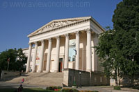 Das Ungarische Nationalmuseum in Budapest