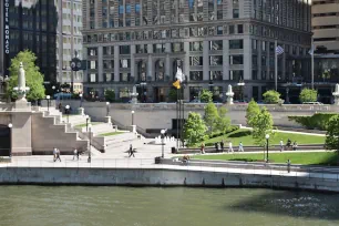 Riverwalk, Chicago