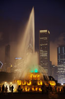 Buckingham Fountain at night