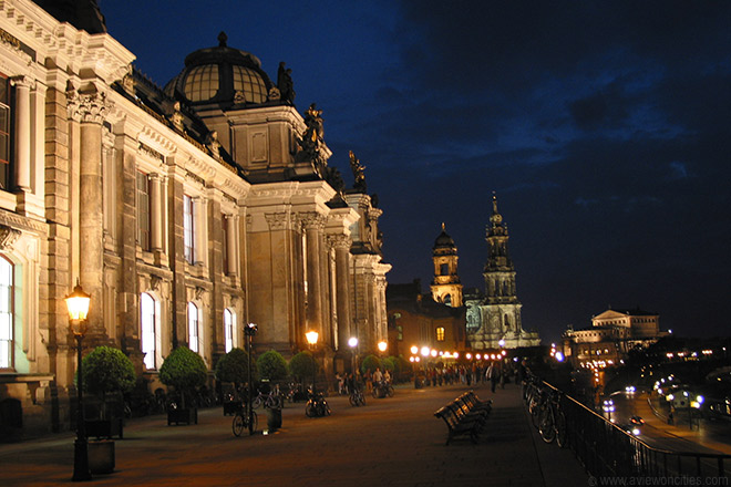 Brühl Terrace at night