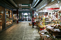 Binnen in de Mercato Centrale van Florence