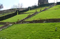 Zentrale Treppe und Terrassierten Garten im Bardini Garten in Florenz