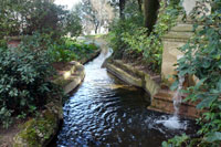 Drachen Kanal, Bardini Garten