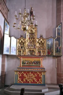 Mary Altar in the Leonhardskirche in Frankfurt