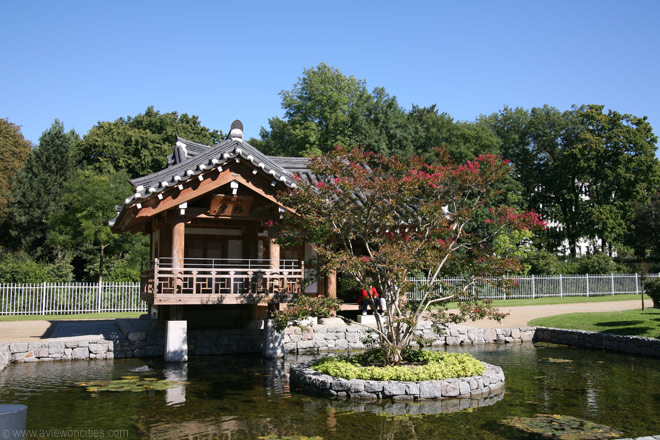 Pflaumenlaube Pavilion Koreanischer Garten Frankfurt Pictures
