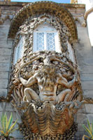 Porte de Triton, Palais de Pena