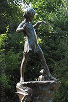 Peter Pan Statue