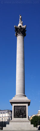Die Nelsonsäule auf dem Trafalgar Square in London