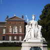 Queen Victoria Statue at Kensington Palace