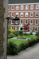 Pump Court, Temple, Londres