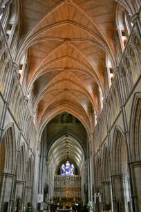 The main nave of the Southwark Cathedral in London