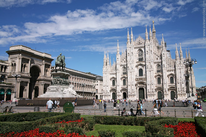 View of the Piazza del Duomo