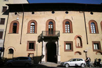 Casa Fontana-Silvestri, Corso Venezia, Milaan