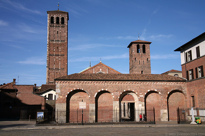 http://toursolution.blogspot.com/2014/06/italy-tour-basilica-of-sant-ambrogio.html