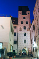 Burgstock Tower, Alter Hof