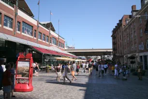 Fulton Street, South Street Seaport