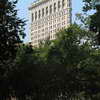 Flatiron Building towering over Madison Square