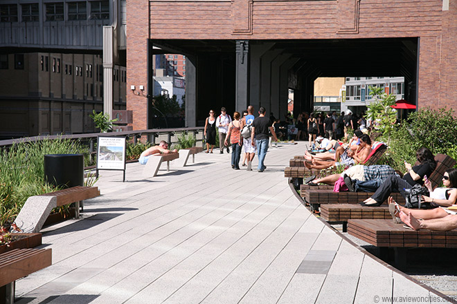 Relaxing at the High Line