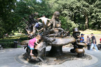 Alice in Wonderland, Central Park