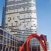 Alexander Calder's 'Stabile Rouge'