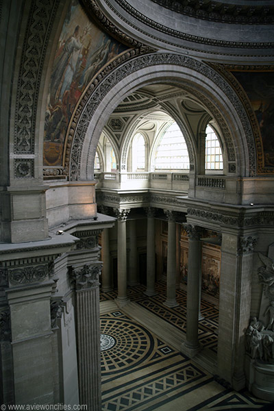 Pantheon interior seen from balustrade