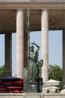 La France, Palais de Tokyo, paris