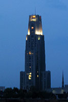 Cathedral of Learning at night