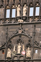 Detail van de Bruggetoren Oude Stad in Praag
