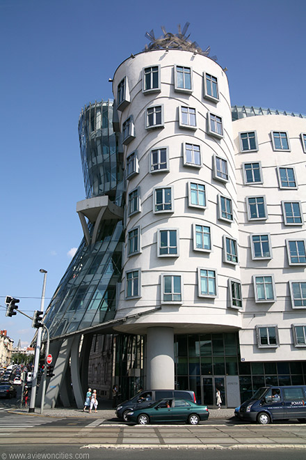 Dancing House