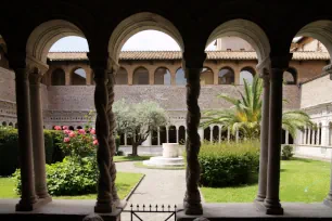 Courtyard of the cloister of Saint-John Lateran, Rome