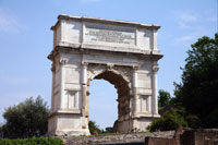 Westkant van de Boog van Titus op het Forum Romanum