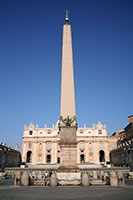 Obelisk am Petersplatz