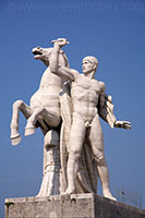 Fascist sculpture, Rome