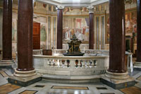 Interieur van het Lateraans Baptisterium in Rome