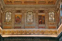 Interieur van de Sint-Paulus buiten de Muren in Rome