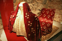 Coronation dress, Livrustkammaren