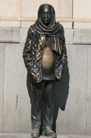 Margaret Krook Statue at the Dramaten in Stockholm