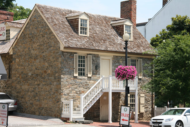 Picture of old stone house Picture of old stone house